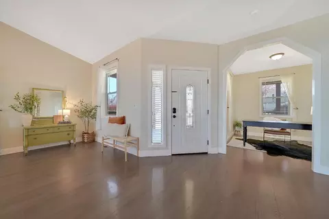 Entry Way - 135 Hillside Pl, Jackson, CA 95642 photo 2 of 2