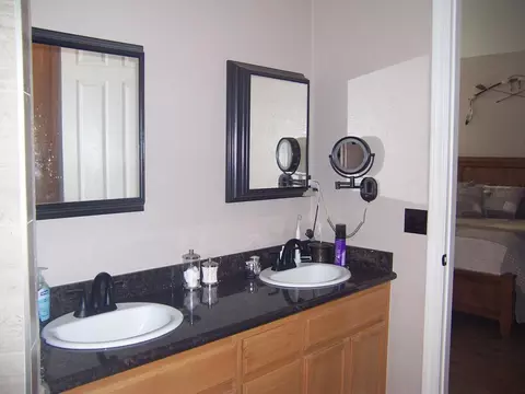 Bath - 4492 Merced Falls Rd, Snelling, CA 95369 photo 6 of 6