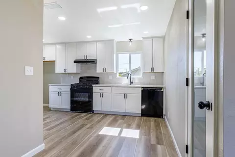 1832 Kenneth St, Modesto, CA 95351 photo 8