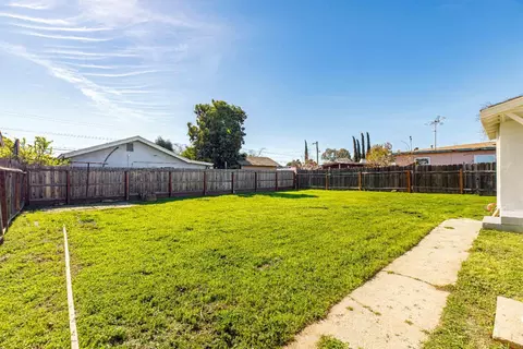 1832 Kenneth St, Modesto, CA 95351 photo 27