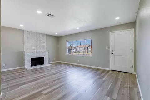 1832 Kenneth St, Modesto, CA 95351 photo 6