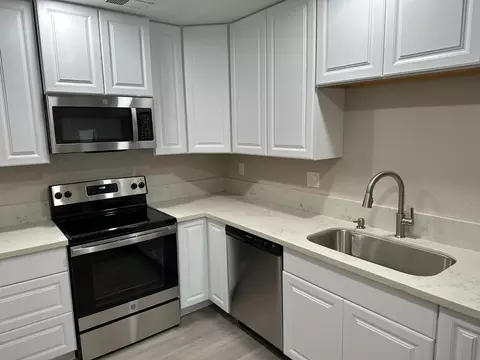 170 E Grant Line Rd, Tracy, CA 95376 photo 1