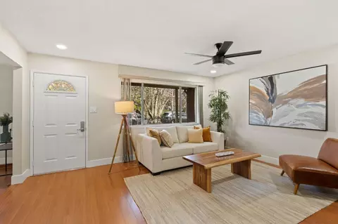 2178 Portola Way, Sacramento, CA 95818