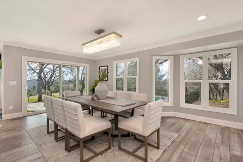 Dining - 3041 Fallen Leaf Rd, Cameron Park, CA 95682 photo 4 of 4