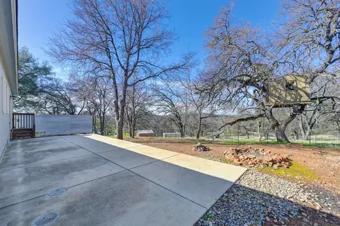 Exterior - 3041 Fallen Leaf Rd, Cameron Park, CA 95682 photo 16 of 22