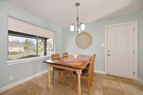 4916 Heatherdale Ln, Carmichael, CA 95608 photo 17