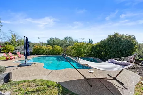 7033 Pine View Dr, Folsom, CA 95630 photo 33