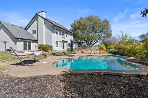 7033 Pine View Dr, Folsom, CA 95630 photo 34