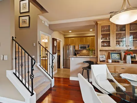 Dining - 1024 5th St, Davis, CA 95616 photo 2 of 3