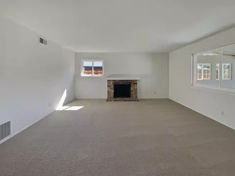Living - 5735 Hesper Way, Carmichael, CA 95608 photo 2 of 3