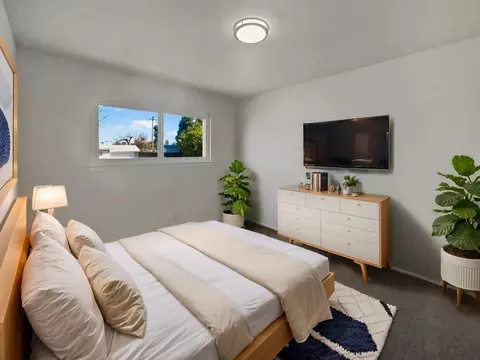 Bedroom - 5735 Hesper Way, Carmichael, CA 95608 photo 1 of 7