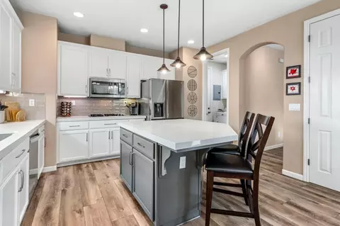 Kitchen - 392 Tornga Dr, Ripon, CA 95366 photo 6 of 7