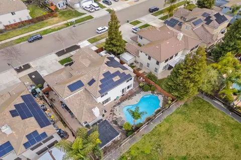 View/Area - 392 Tornga Dr, Ripon, CA 95366 photo 3 of 10