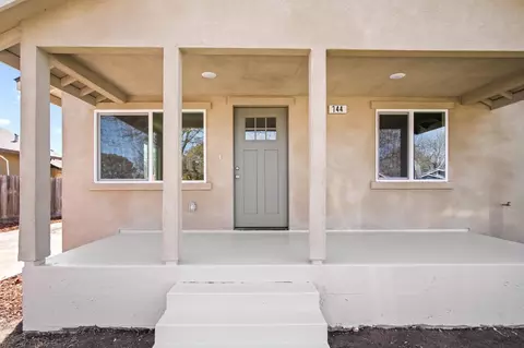 744 W 12th St, Merced, CA 95341 photo 2
