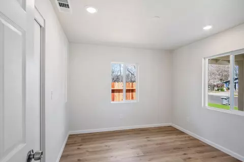 744 W 12th St, Merced, CA 95341 photo 18