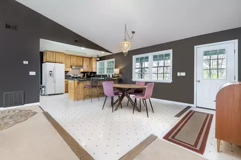 Dining - 17293 Perimeter Rd, Grass Valley, CA 95949 photo 1 of 3