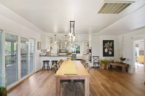 Dining - 406 N Gratton Rd, Turlock, CA 95380 photo 2 of 3