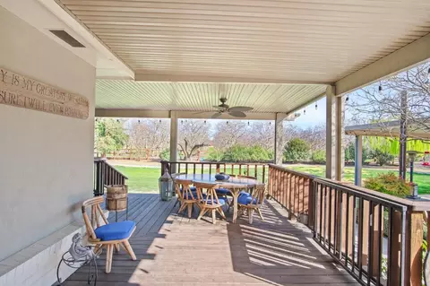 Exterior - 406 N Gratton Rd, Turlock, CA 95380 photo 10 of 17