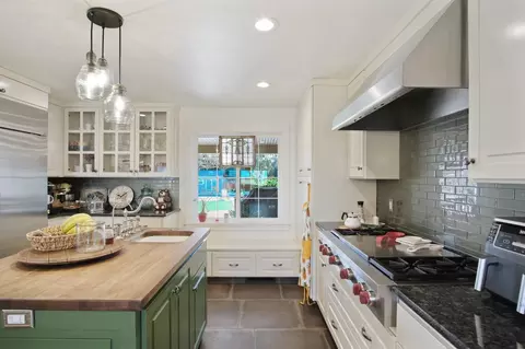 Kitchen - 406 N Gratton Rd, Turlock, CA 95380 photo 3 of 3
