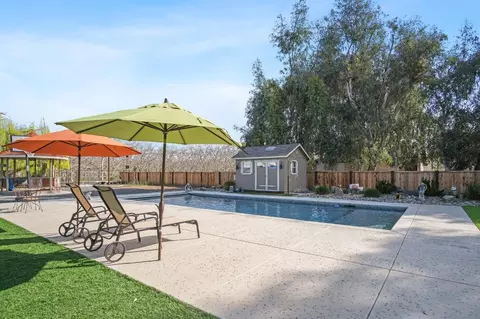 Exterior - 406 N Gratton Rd, Turlock, CA 95380 photo 2 of 17