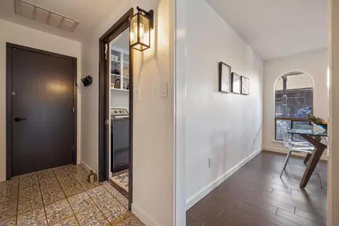 Entry Way - 591 E Tuolumne Rd, Turlock, CA 95382 photo 9 of 9