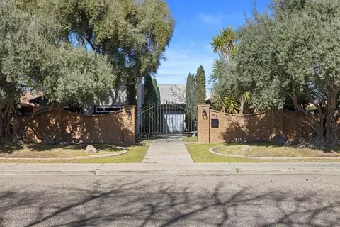 Exterior - 591 E Tuolumne Rd, Turlock, CA 95382 photo 2 of 8