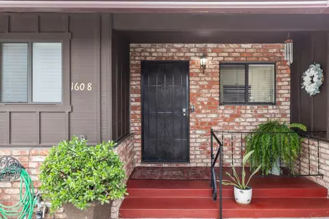 1608 Wolverine Way, Modesto, CA 95355 photo 4