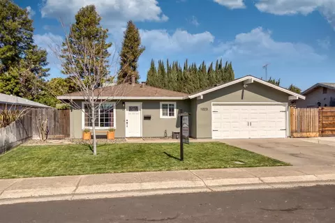 1023 Madsen Dr, Ripon, CA 95366 photo 1