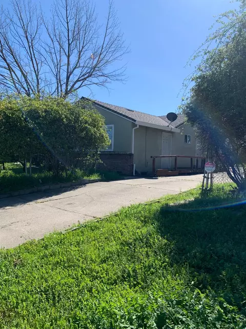 6436 Elder Creek Rd, Sacramento, CA 95824 photo 1