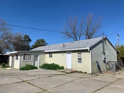 Exterior - 6436 Elder Creek Rd, Sacramento, CA 95824 photo 13 of 26