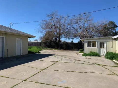 Exterior - 6436 Elder Creek Rd, Sacramento, CA 95824 photo 15 of 26
