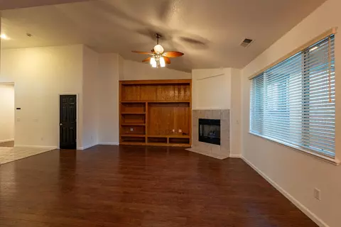 1909 Plum Way, Modesto, CA 95356 photo 6