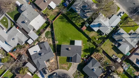 3052 Freedom Ln, Modesto, CA 95354 photo 24
