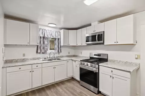 Kitchen - 9744 N St, Live Oak, CA 95953 photo 1 of 4