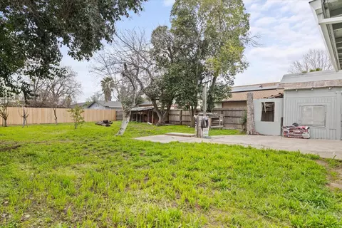 Exterior - 9744 N St, Live Oak, CA 95953 photo 3 of 5