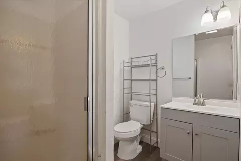 Bath - 9744 N St, Live Oak, CA 95953 photo 1 of 1