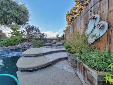 Exterior - 971 Ranch Rd, Galt, CA 95632 photo 16 of 32