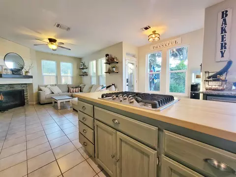 Kitchen - 971 Ranch Rd, Galt, CA 95632 photo 3 of 6