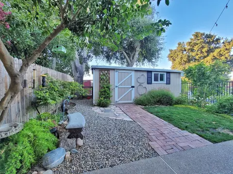 Exterior - 971 Ranch Rd, Galt, CA 95632 photo 20 of 32