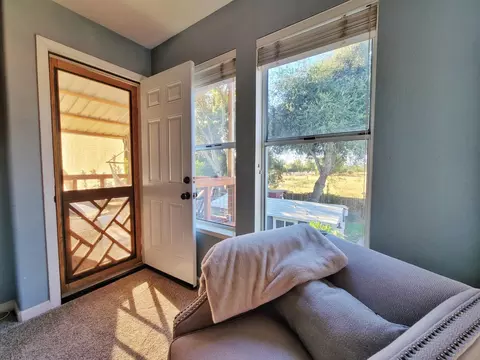 Entry Way - 971 Ranch Rd, Galt, CA 95632 photo 5 of 7