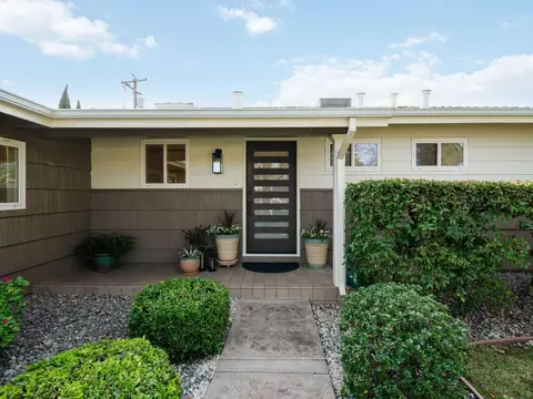 1114 Cornell Dr, Davis, CA 95616 photo 2
