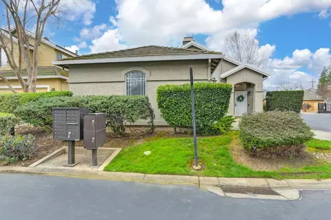 Exterior - 2300 Fallwater Ln, Carmichael, CA 95608 photo 5 of 5