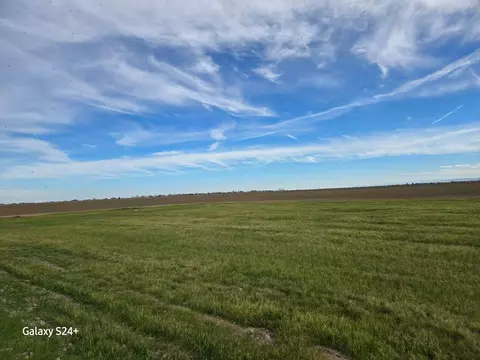 17490 Mercy Springs Rd, Los Banos, CA 93635