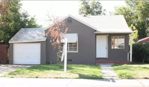 5050 36th St, Sacramento, CA 95820