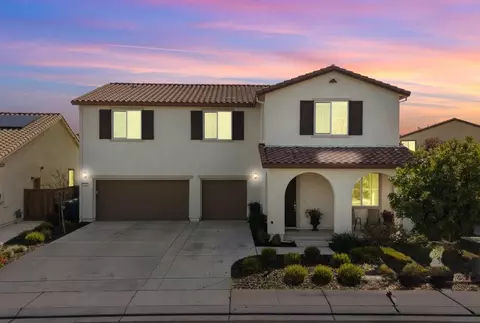 Exterior - 2544 Avalon Ln, Manteca, CA 95337 photo 11 of 12