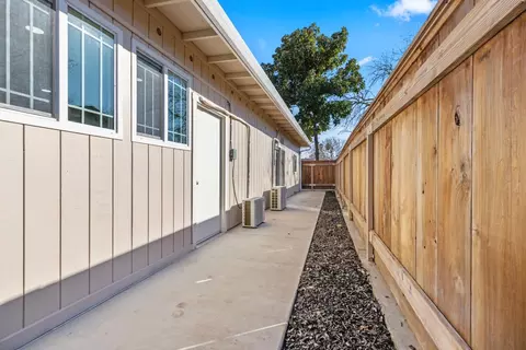 1909 Fairfax Ave, Modesto, CA 95355 photo 37