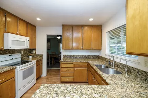617 Finster St, Patterson, CA 95363 photo 13