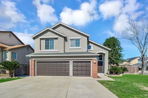 131 Cairo Ct, Tracy, CA 95376 photo 1