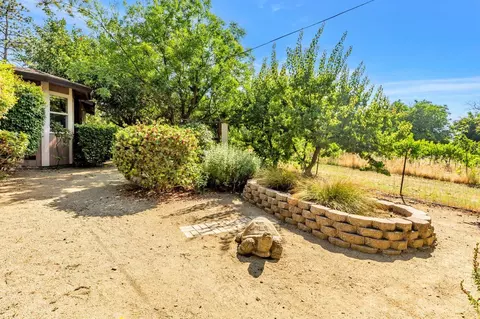 Exterior - 34791 Creeksedge Rd, Davis, CA 95616 photo 17 of 21