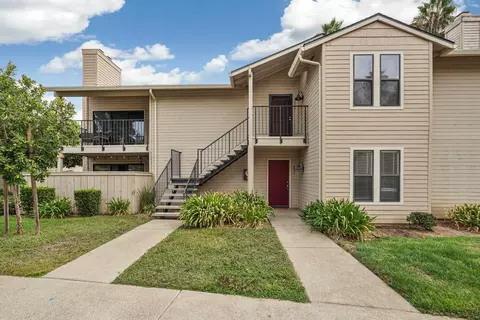 Exterior - 2401 Eilers Ln #805, Lodi, CA 95242 photo 4 of 14